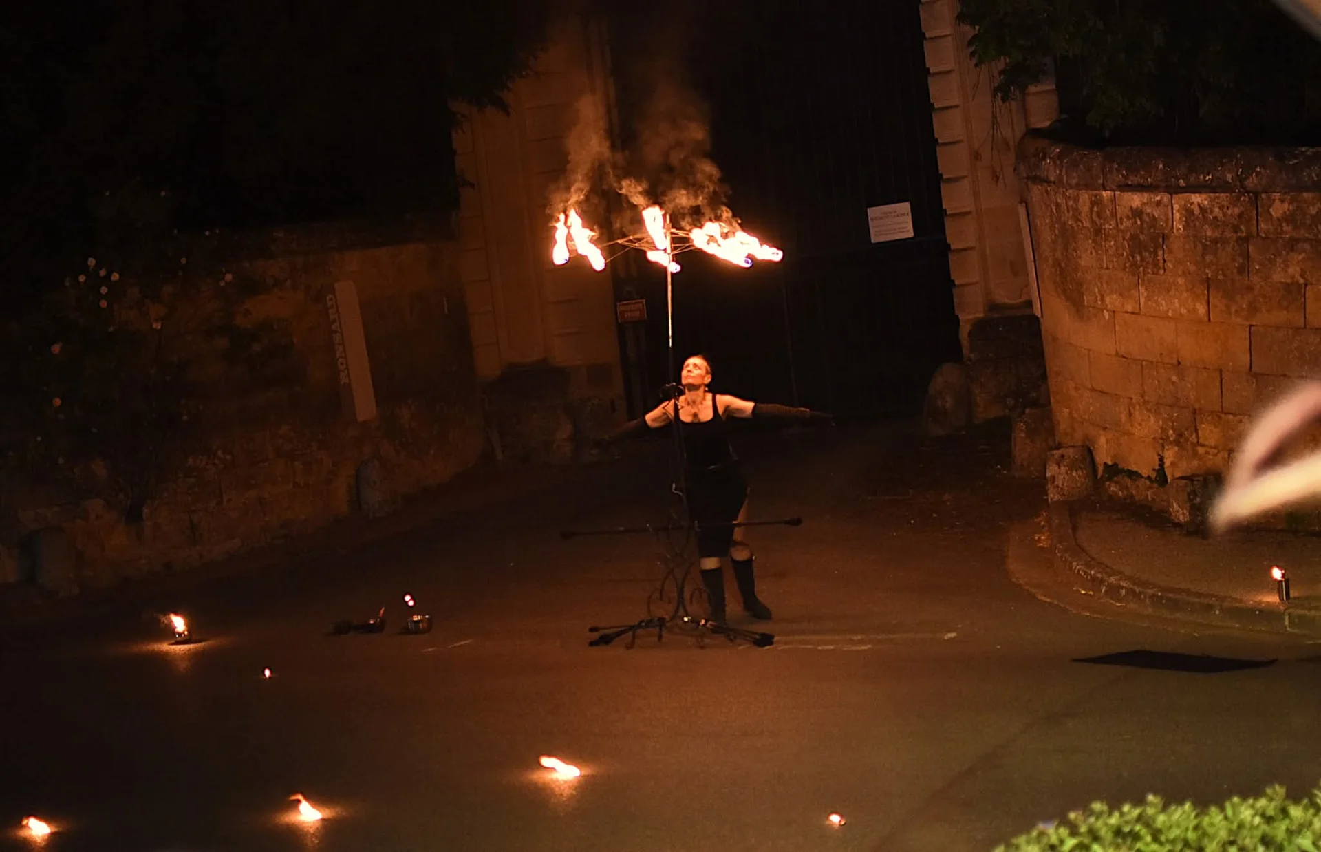 Prémisse - Photo 2